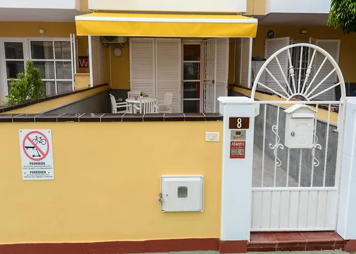 Tenerife Sur Cristianos,Parking,Air,Wifi
