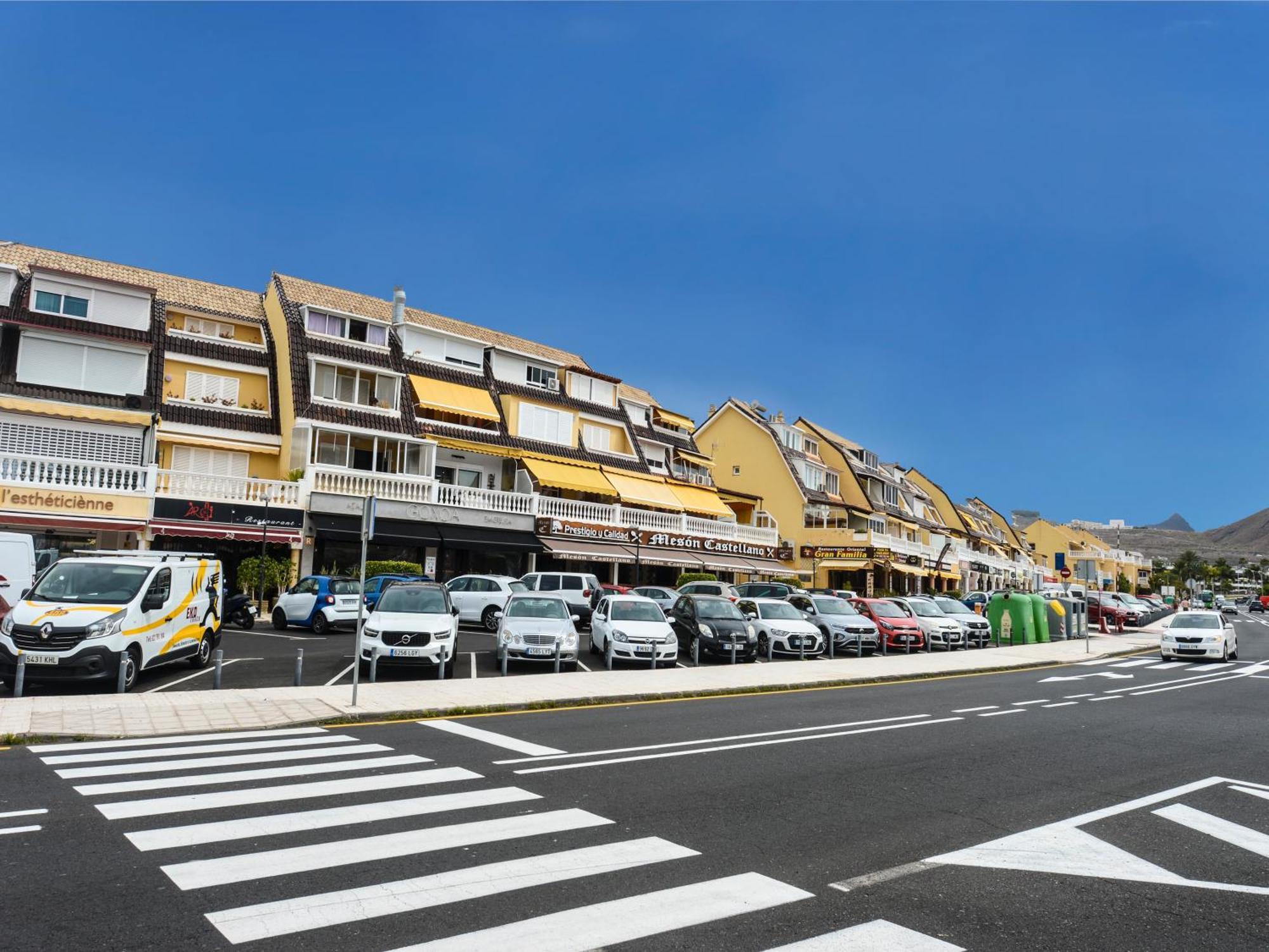 Tenerife Sur Cristianos,parking,air,wifi * Playa de las Américas
